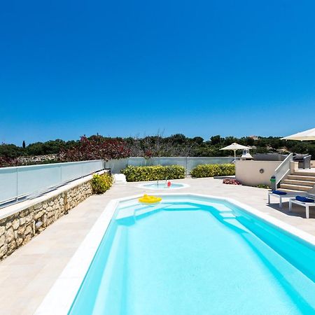 Deluxe Villa Ianthos - Outdoor Hot Tub & Kids Pool Gállos Zewnętrze zdjęcie
