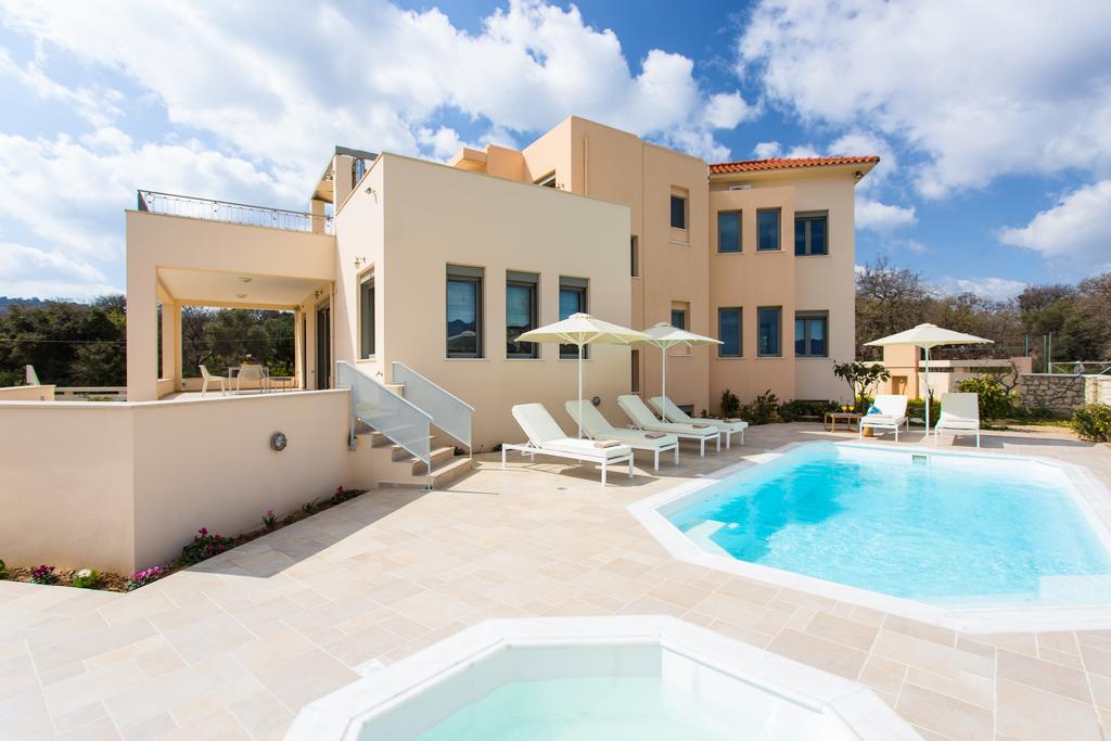 Deluxe Villa Ianthos - Outdoor Hot Tub & Kids Pool Gállos Zewnętrze zdjęcie