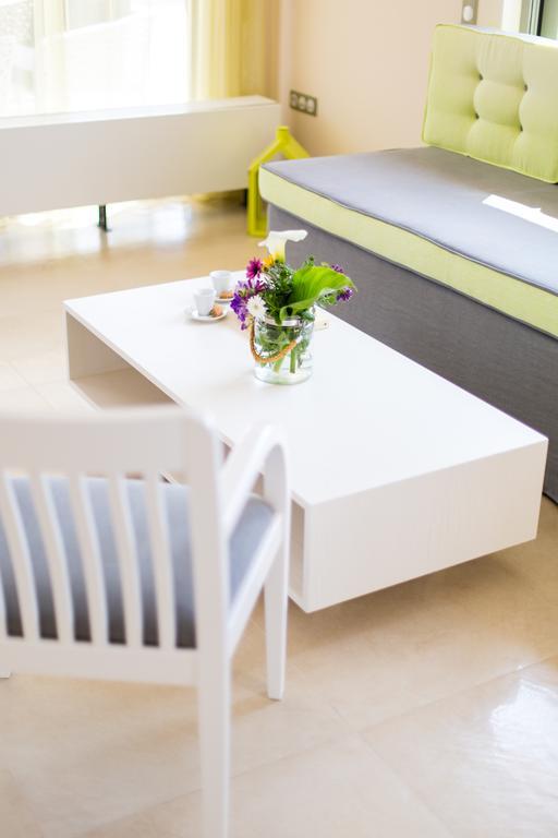 Deluxe Villa Ianthos - Outdoor Hot Tub & Kids Pool Gállos Zewnętrze zdjęcie